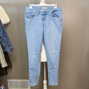 Levi's Women's Light Blue Skinny Jeans